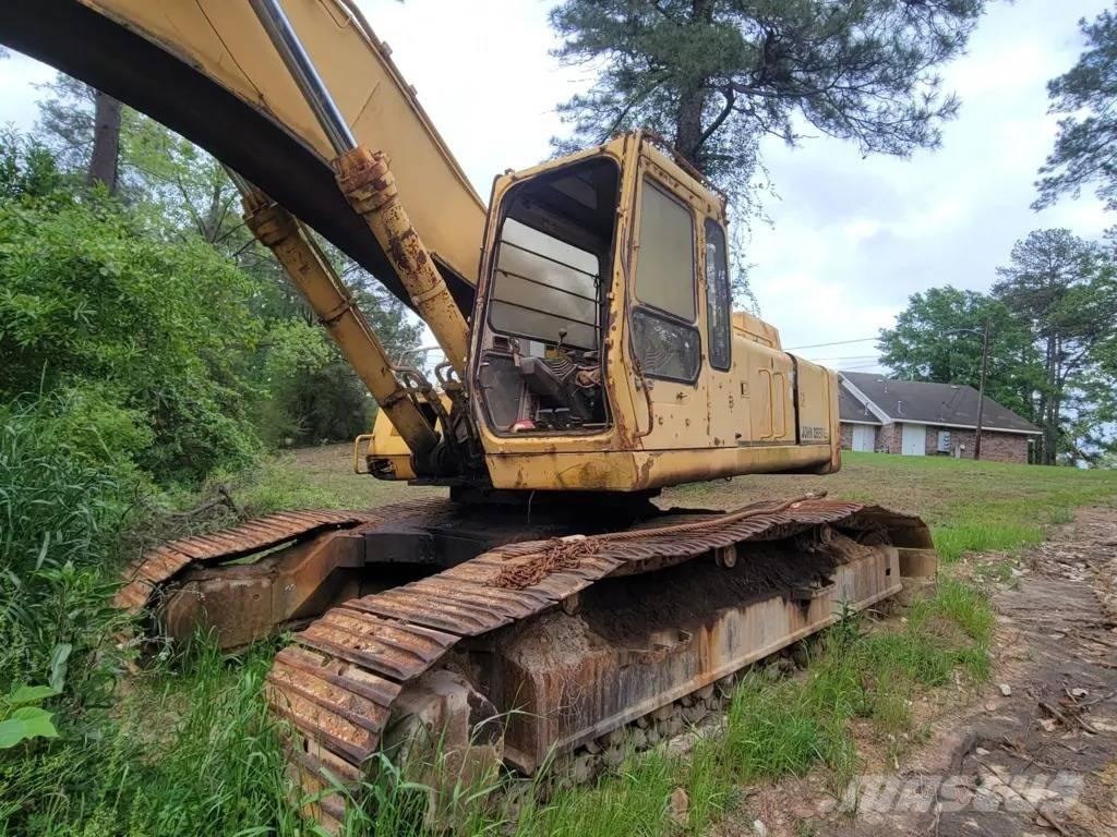 John Deere 992D Bageri guseničari