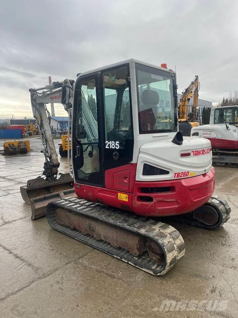 Takeuchi TB260 Mini bageri < 7t