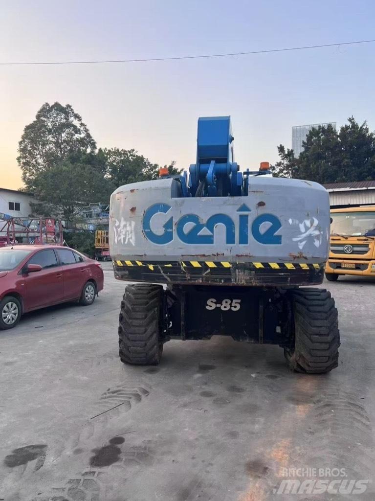 Genie S 85 Teleskopske podizne platforme