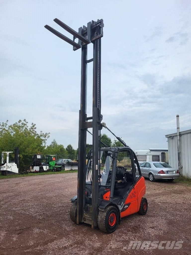 Linde H30D-02 EVO Dizelski viljuškari
