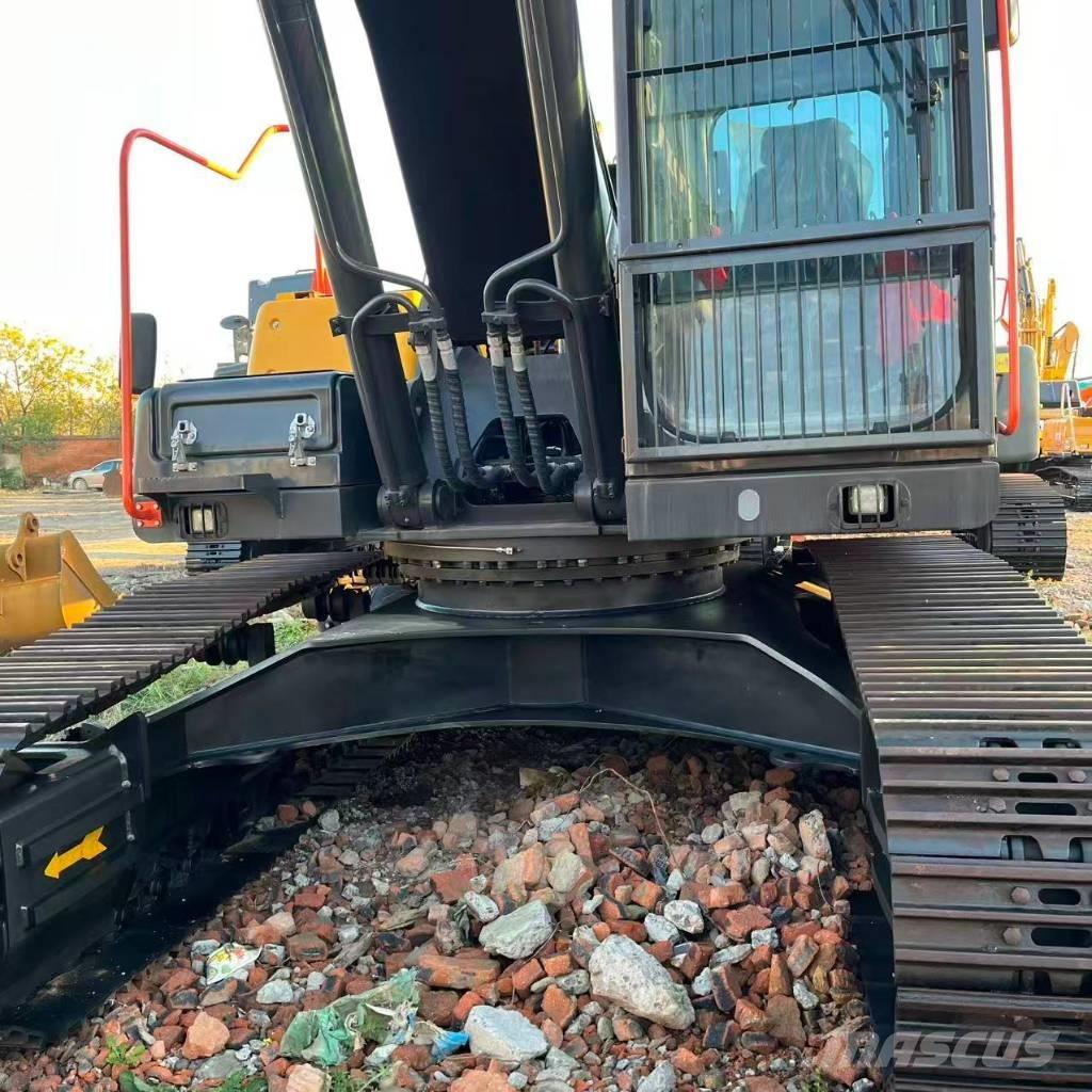 Volvo EC 290 Bageri guseničari