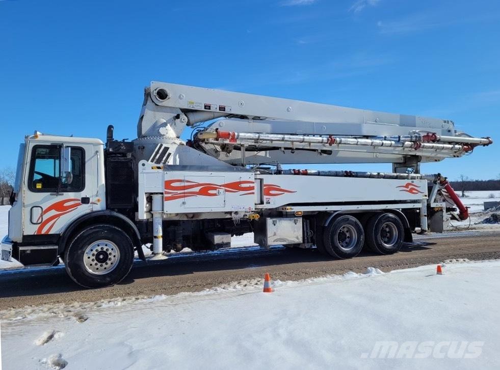 KCP 40M (#1007) Kamionske beton pumpe