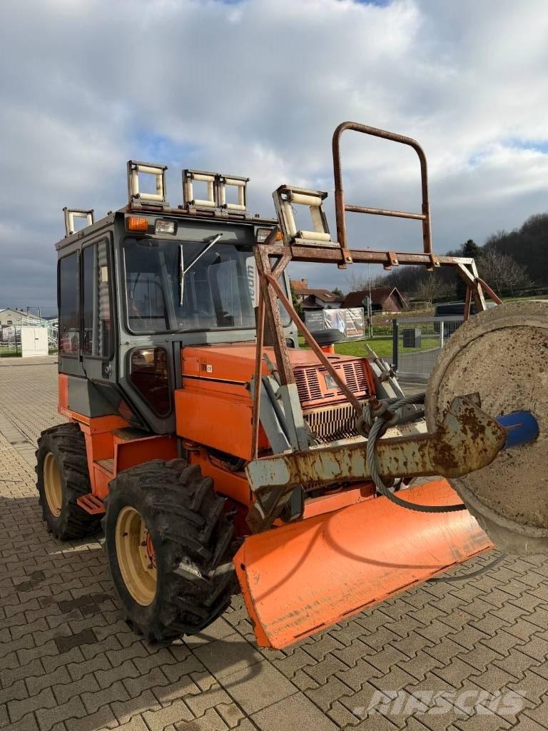 Ditch Witch 8020 T Rovokopači freze za kanale Trenčeri