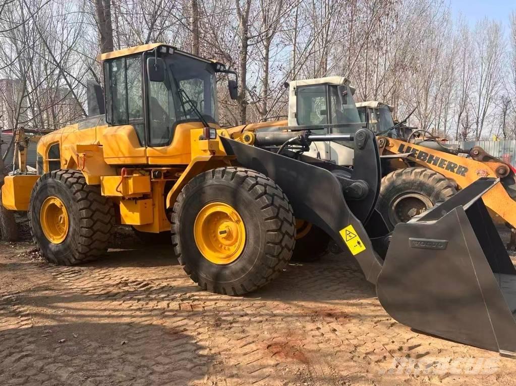 Volvo L 120 Utovarivači na točkove
