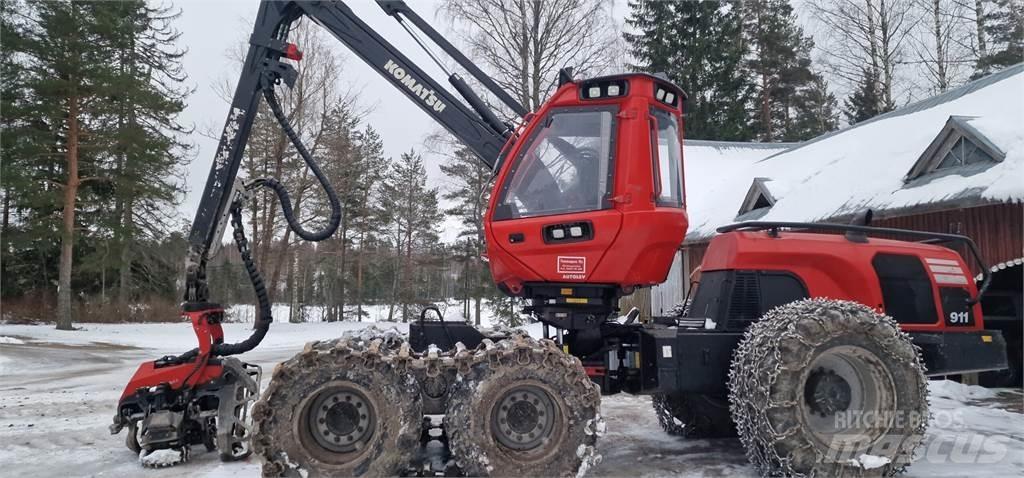 Komatsu XH911-6 Harversteri