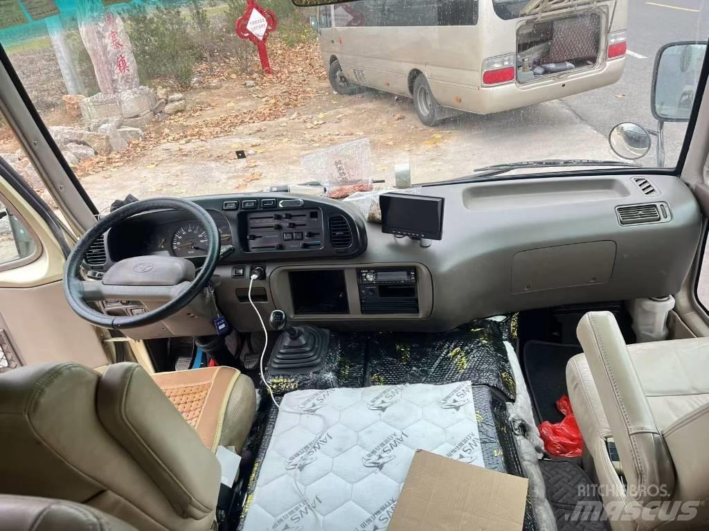 Toyota Coaster Međugradski autobusi