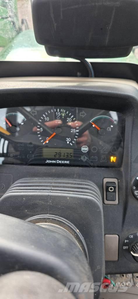 John Deere 5090 M Traktori