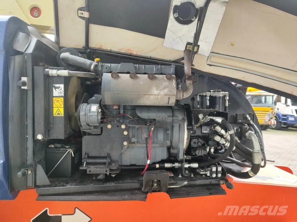 JLG 860 SJ Teleskopske podizne platforme