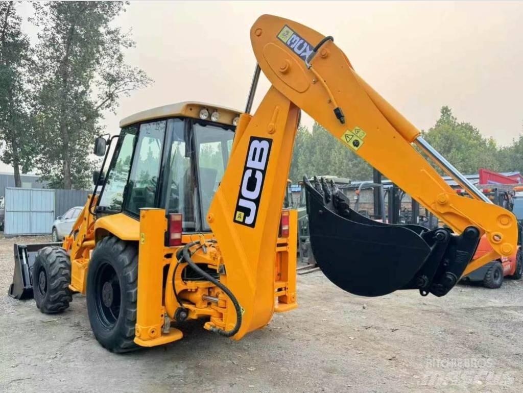 JCB 3 CX Rovokopači