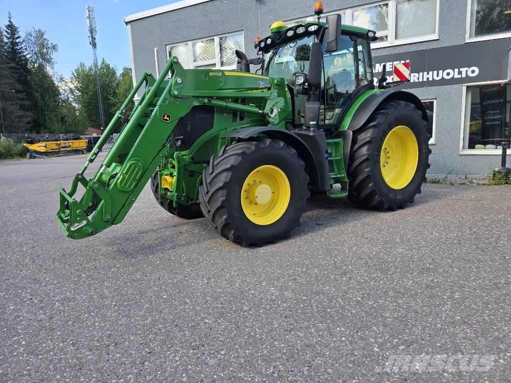 John Deere 6250 R Traktori