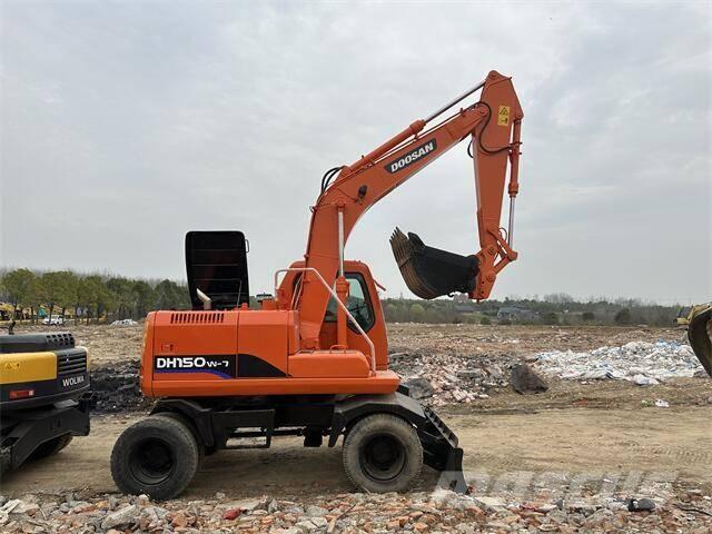 Doosan DH150W Bageri točkaši