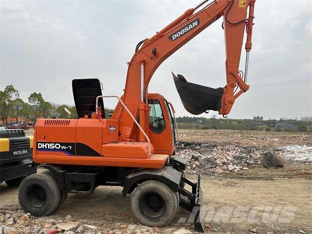 Doosan DH150W Bageri točkaši