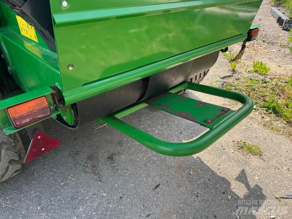 McHale V 660 Prese/balirke za rolo bale