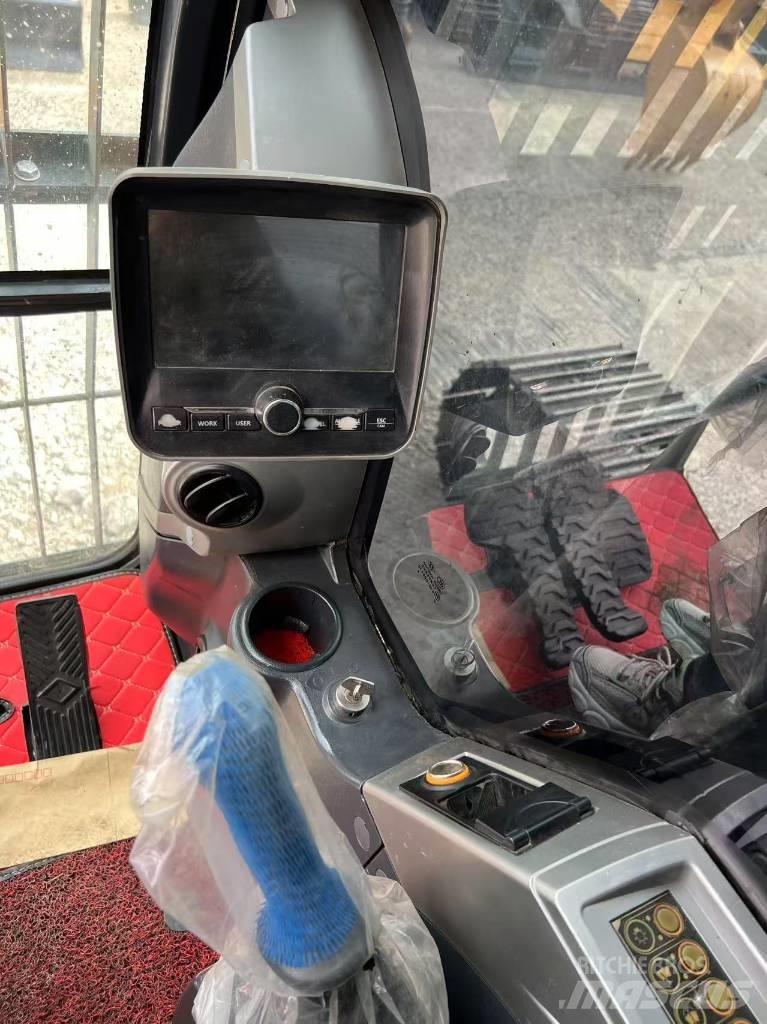 Hyundai R305LC-9T Bageri guseničari