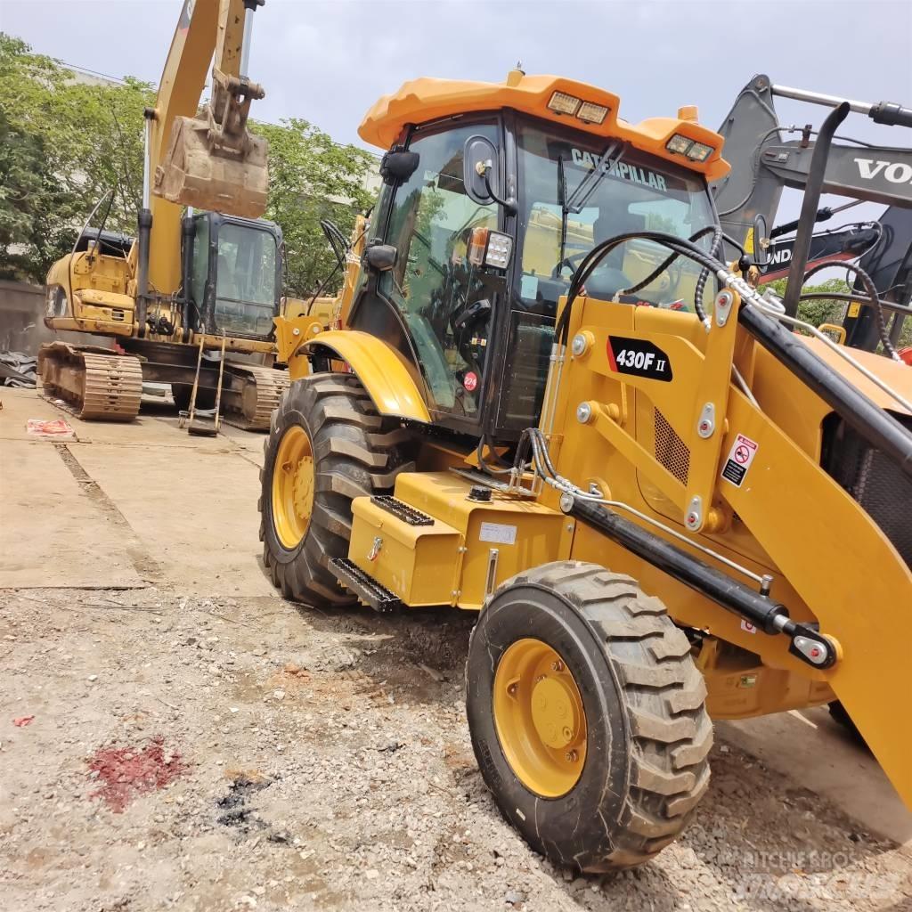 CAT 430 F Rovokopači