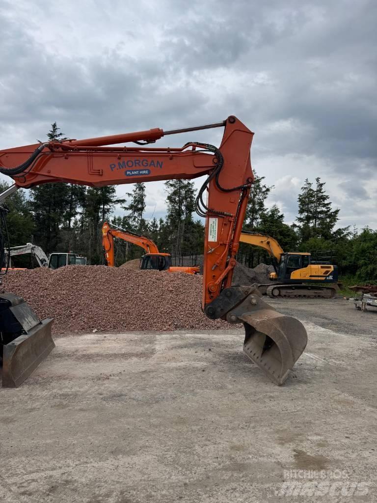 Hitachi ZW 180 Bageri točkaši