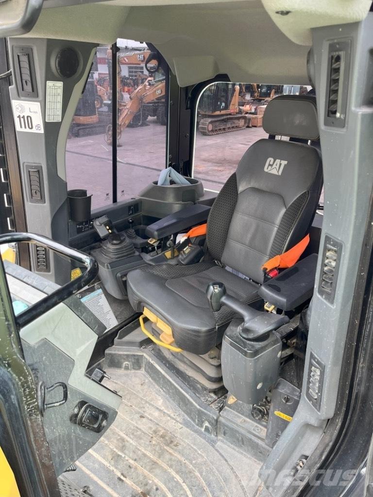 CAT D 5 LGP Buldožeri guseničari