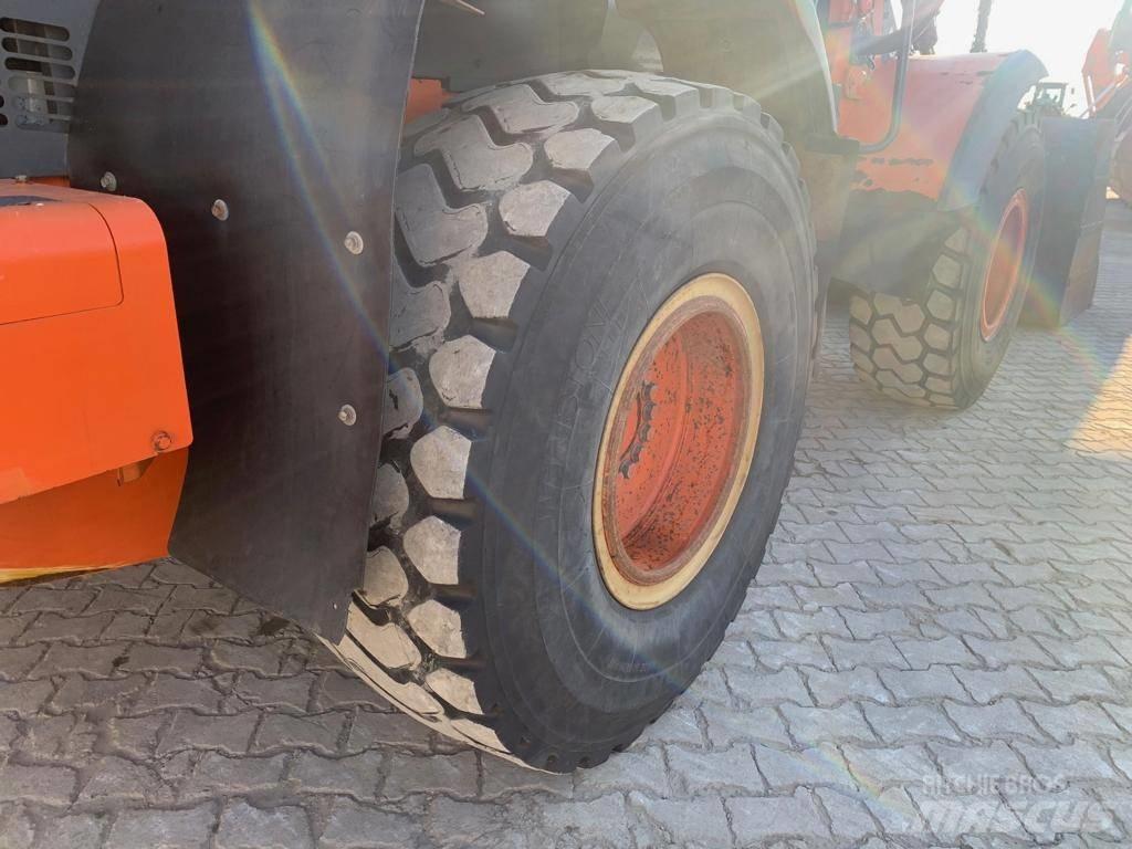 Hitachi ZW 180 Utovarivači na točkove