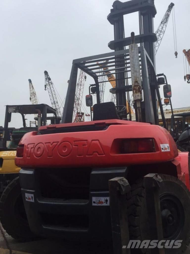 Toyota 8 Ton Dizelski viljuškari