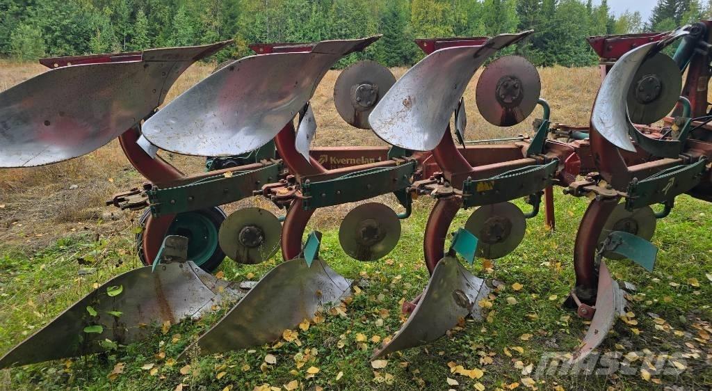 Kverneland ES80 Plugovi obrtači