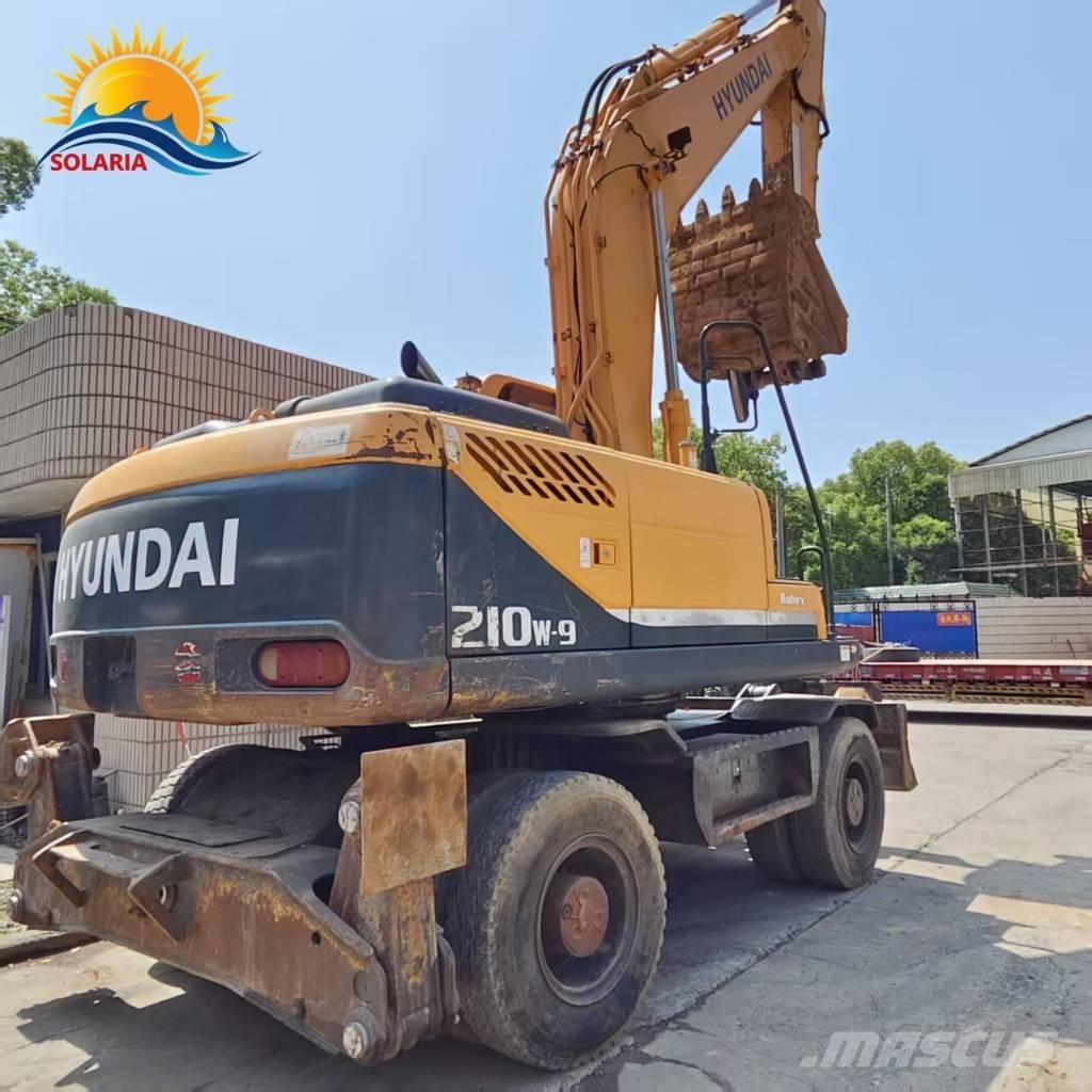Hyundai R210W-9 Bageri točkaši