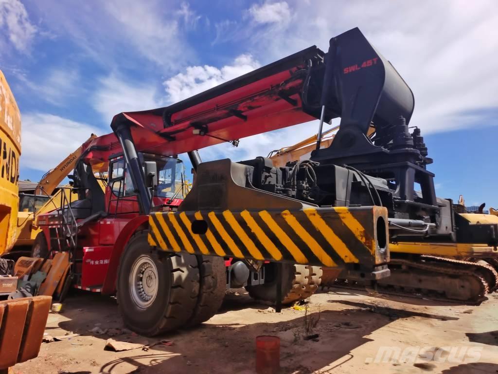 Sany SRSC 45 C30 Dohvatni viljuškari