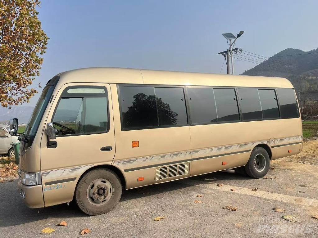 Toyota Coaster Međugradski autobusi