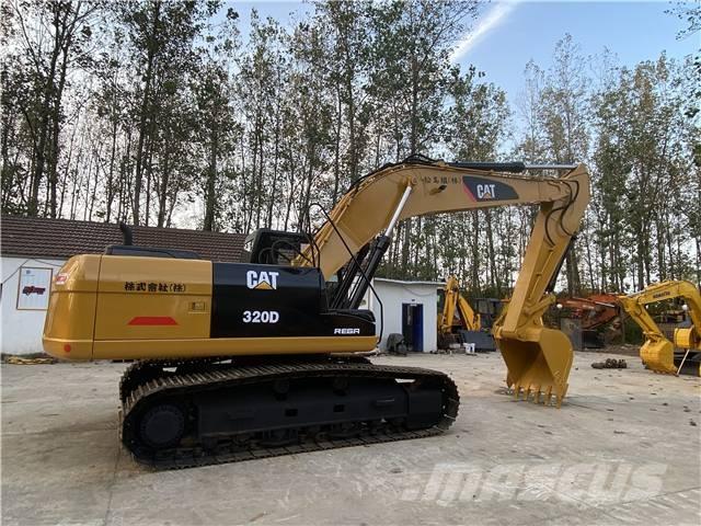 CAT 320D Bageri guseničari
