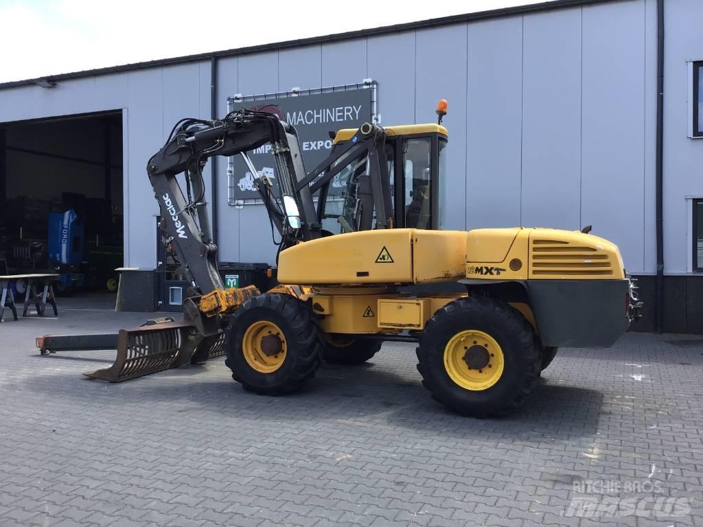 Mecalac 12 MXT Bageri točkaši