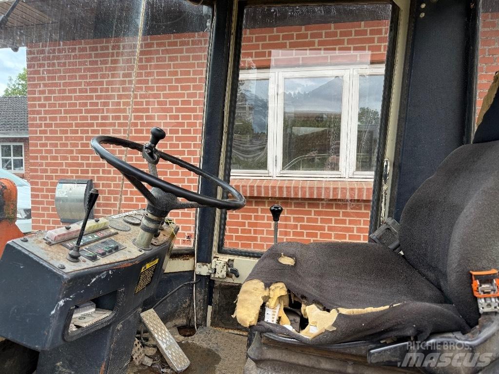 Schaeff SKL 821 Utovarivači na točkove