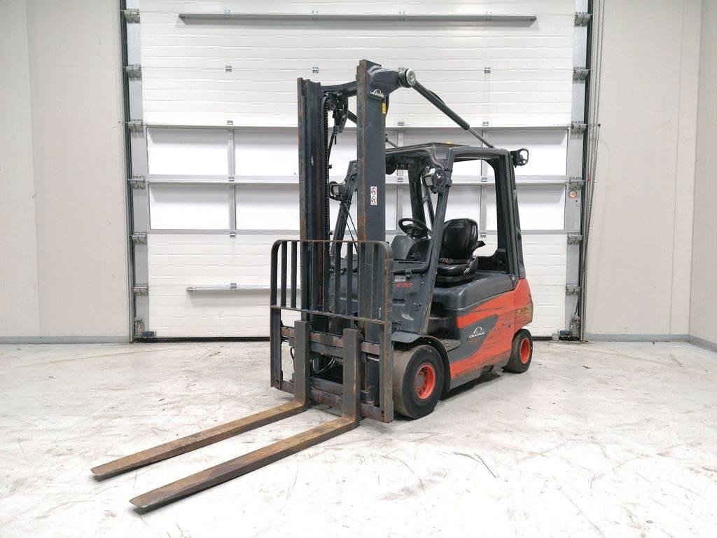 Linde E30-01 Električni viljuškari