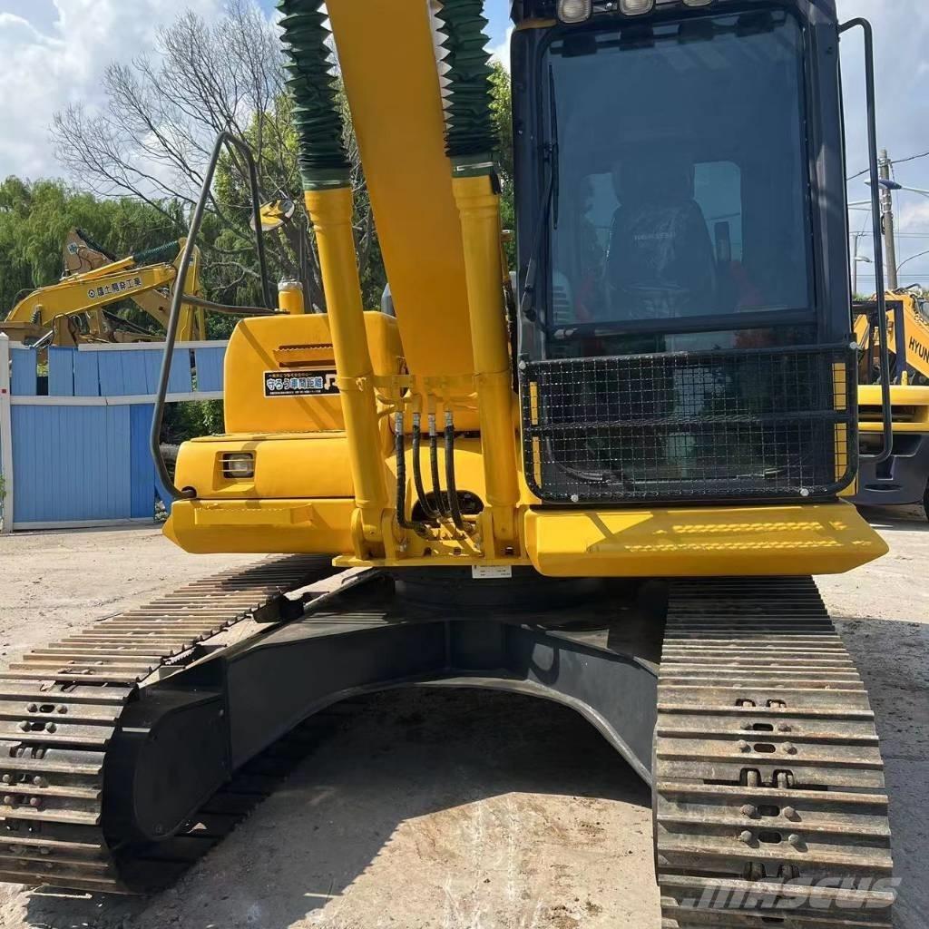 Komatsu PC 130-7 Bageri guseničari