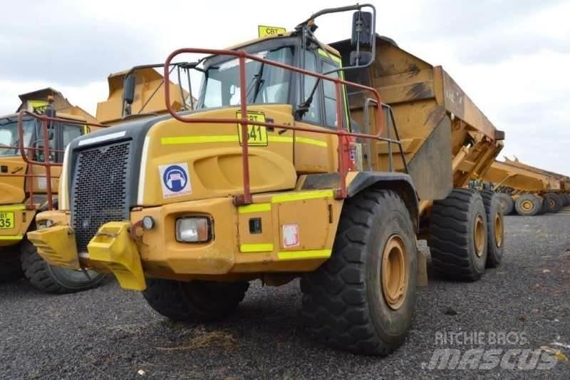 Bell B40D Zglobni damperi
