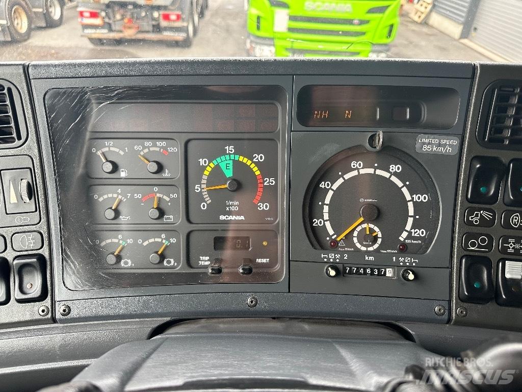 Scania R144 530 6X4 Kiperi kamioni