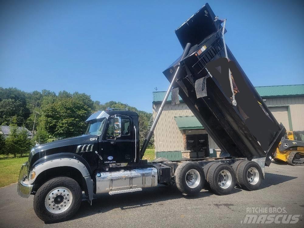 Mack Granite GU 713 Kiperi kamioni