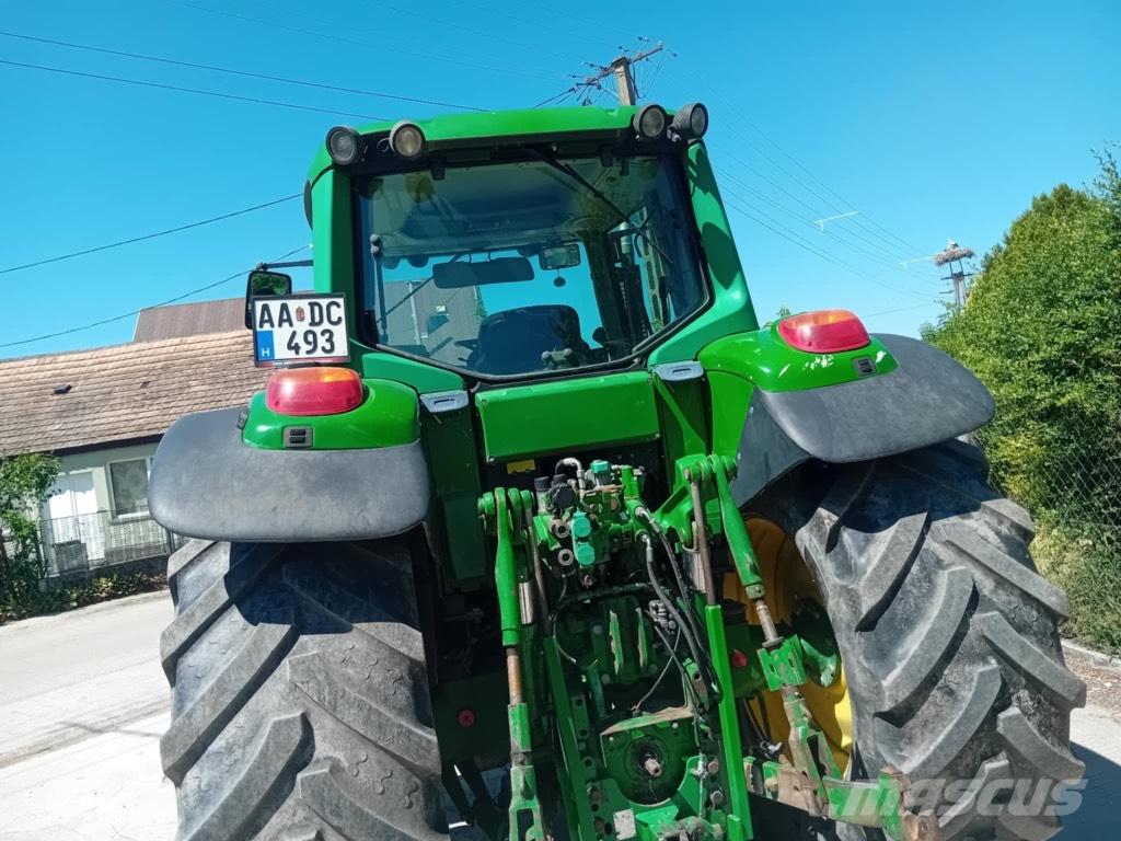 John Deere 6920 Traktori