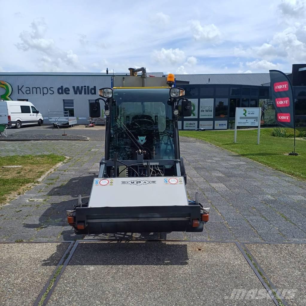 Multihog CX 75 Vozila za prevoz opreme za rad
