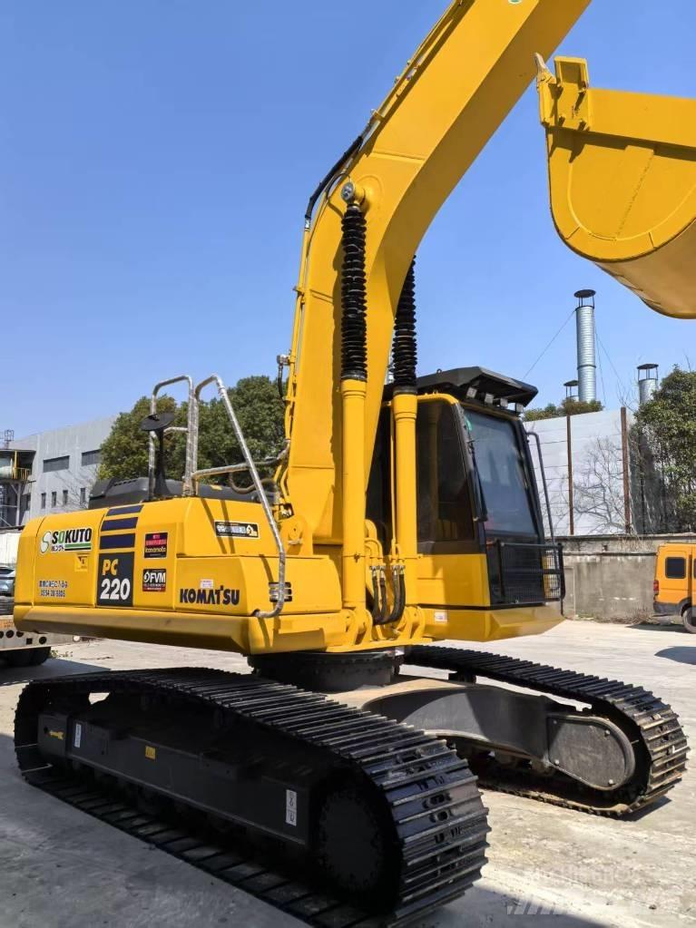Komatsu PC 220-8 Bageri guseničari