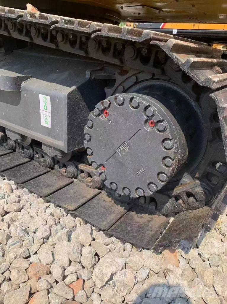 Komatsu PC 210 Bageri guseničari