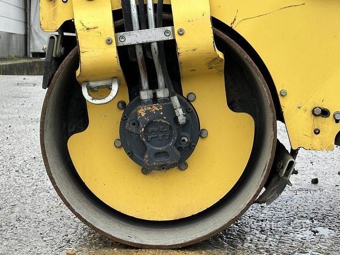 Bomag BW 80 AD-5 Valjci sa duplim bubnjem