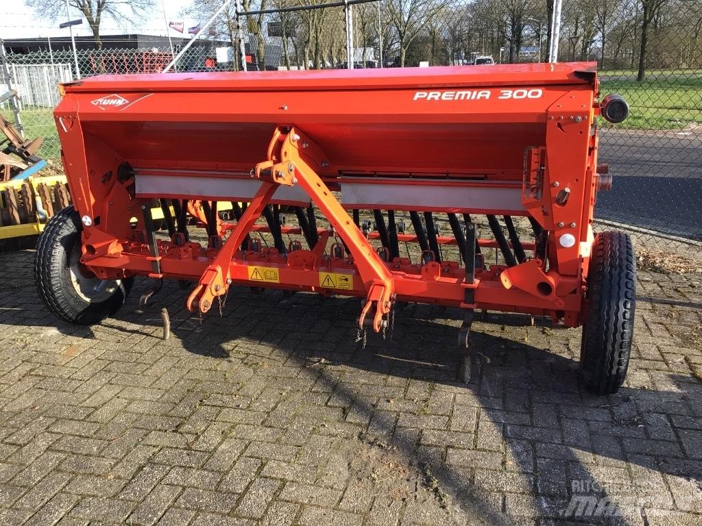 Kuhn Premia 300 Sejačice