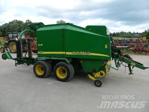 John Deere 678 Prese/balirke za rolo bale