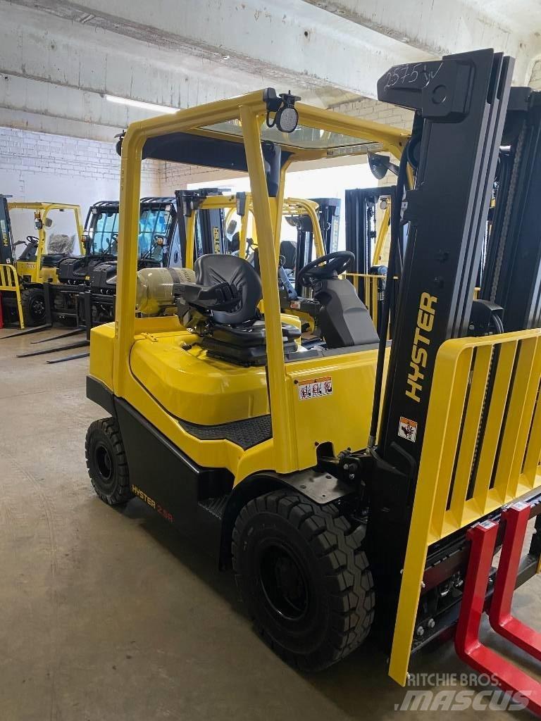 Hyster H2.5A Plinski viljuškari