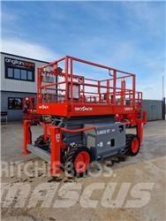 SkyJack SJ 6832 RT Makazaste platforme
