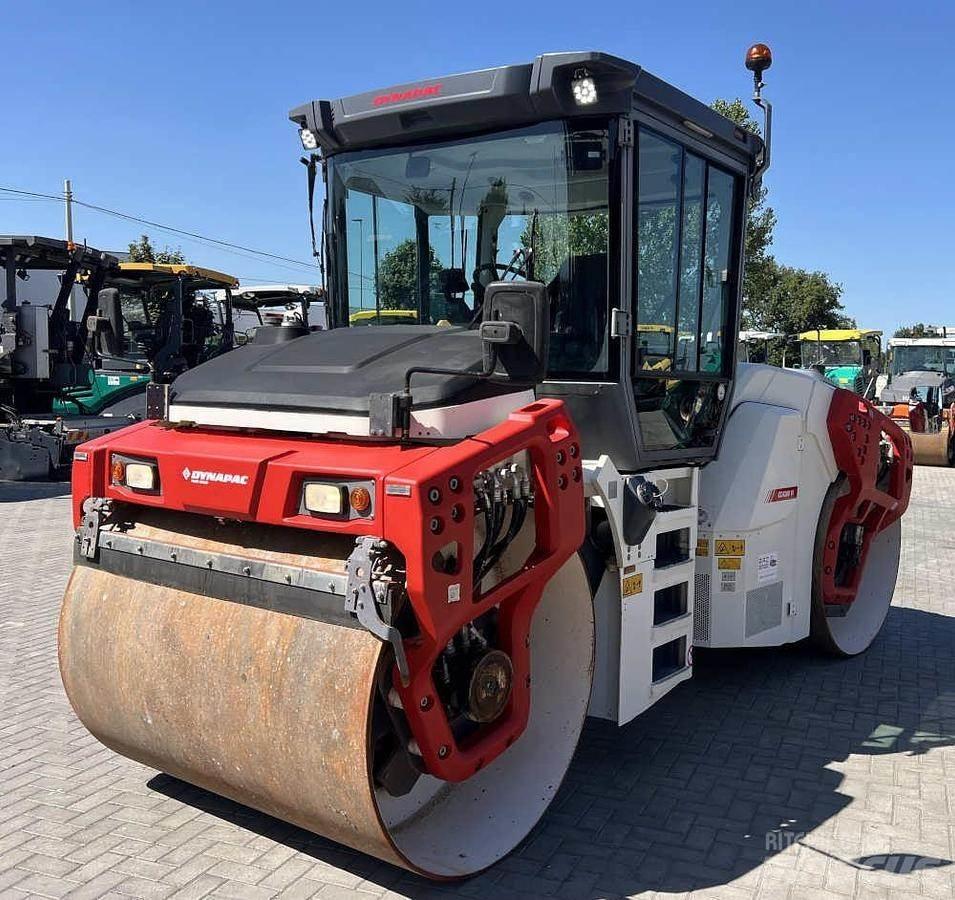 Dynapac CC 4200 VI Valjci sa duplim bubnjem