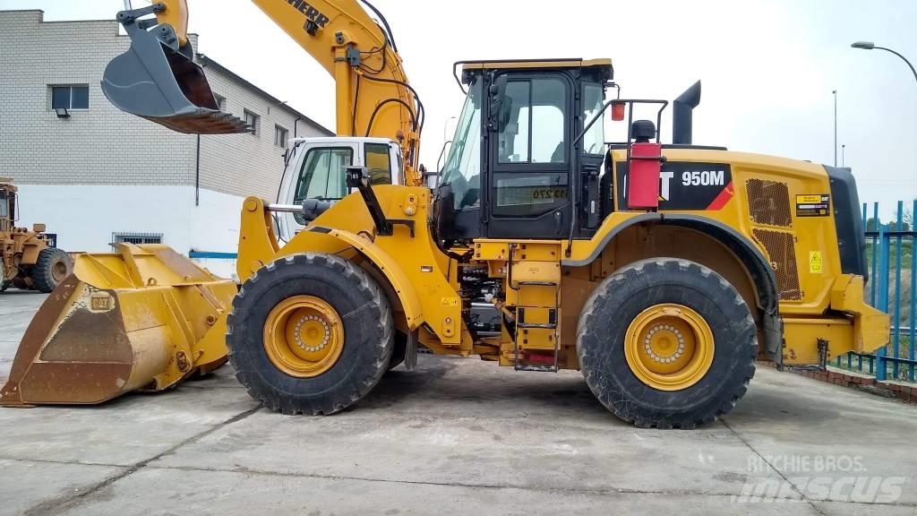 CAT 950M Utovarivači na točkove