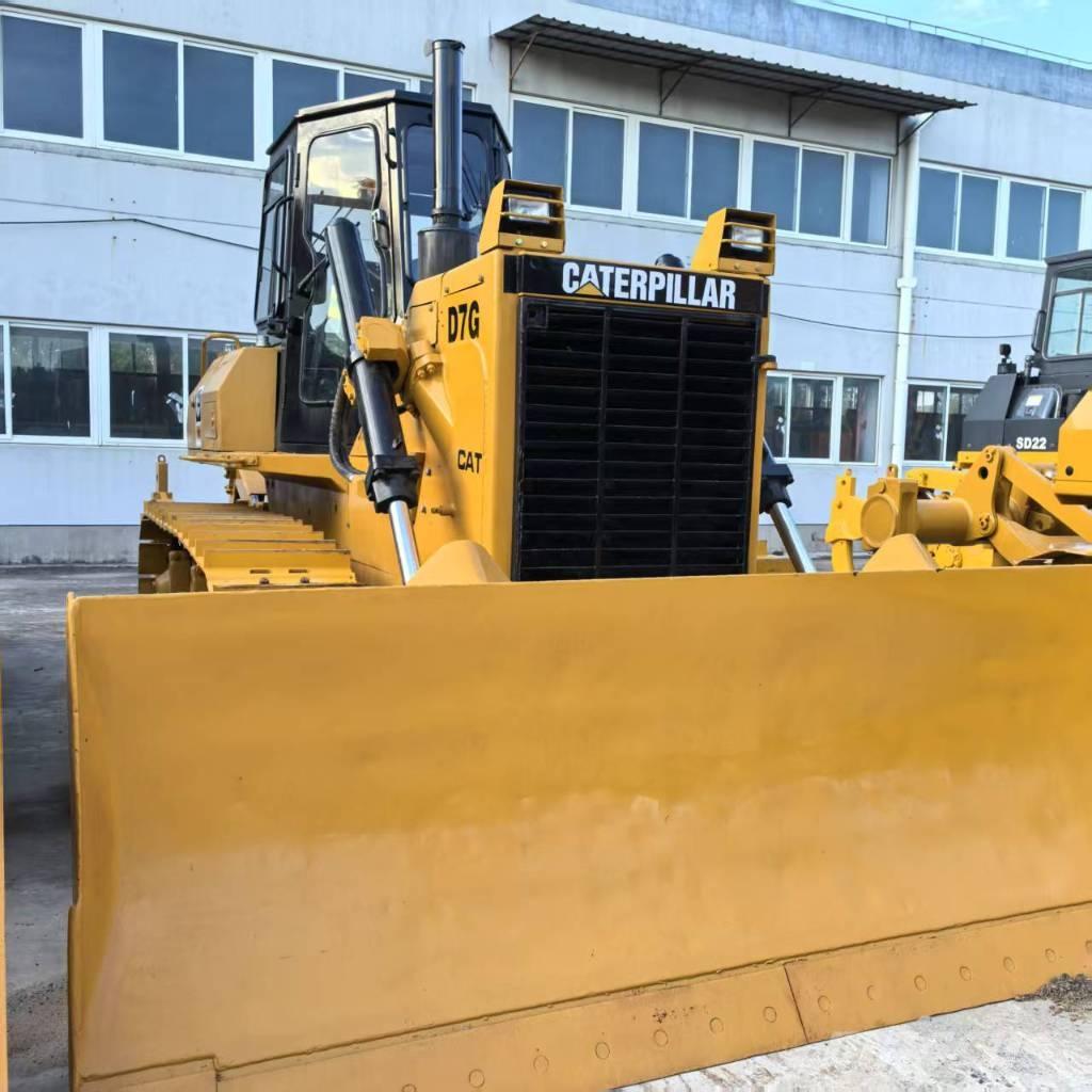 CAT D 7 G Buldožeri guseničari