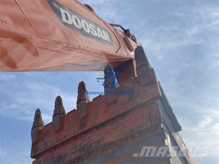 Doosan DX 380 LC Bageri guseničari