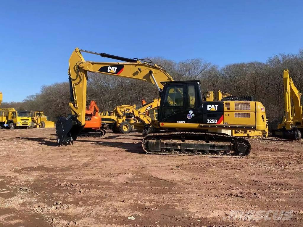 CAT 325D Bageri guseničari