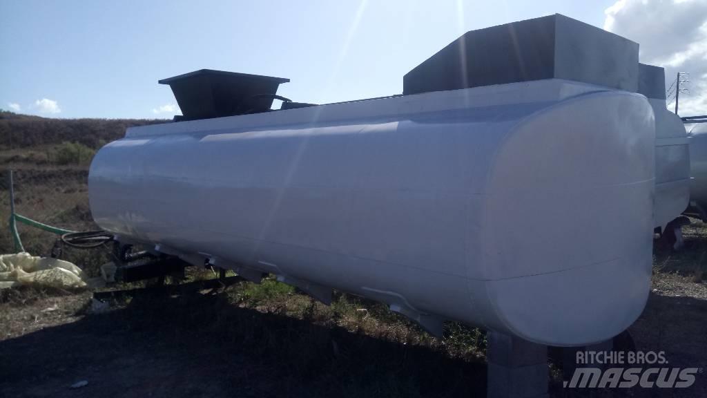  Water tank 9000 lt Ostale kargo komponente